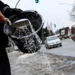 лід посыпают сілью