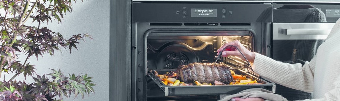 Як увімкнути самоочищення духовки Hotpoint-Ariston